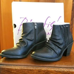 Black Blowfish Alamo heeled boot